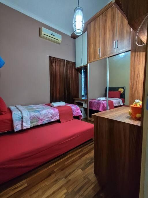Niki Mawon Homestay Kejayan Экстерьер фото